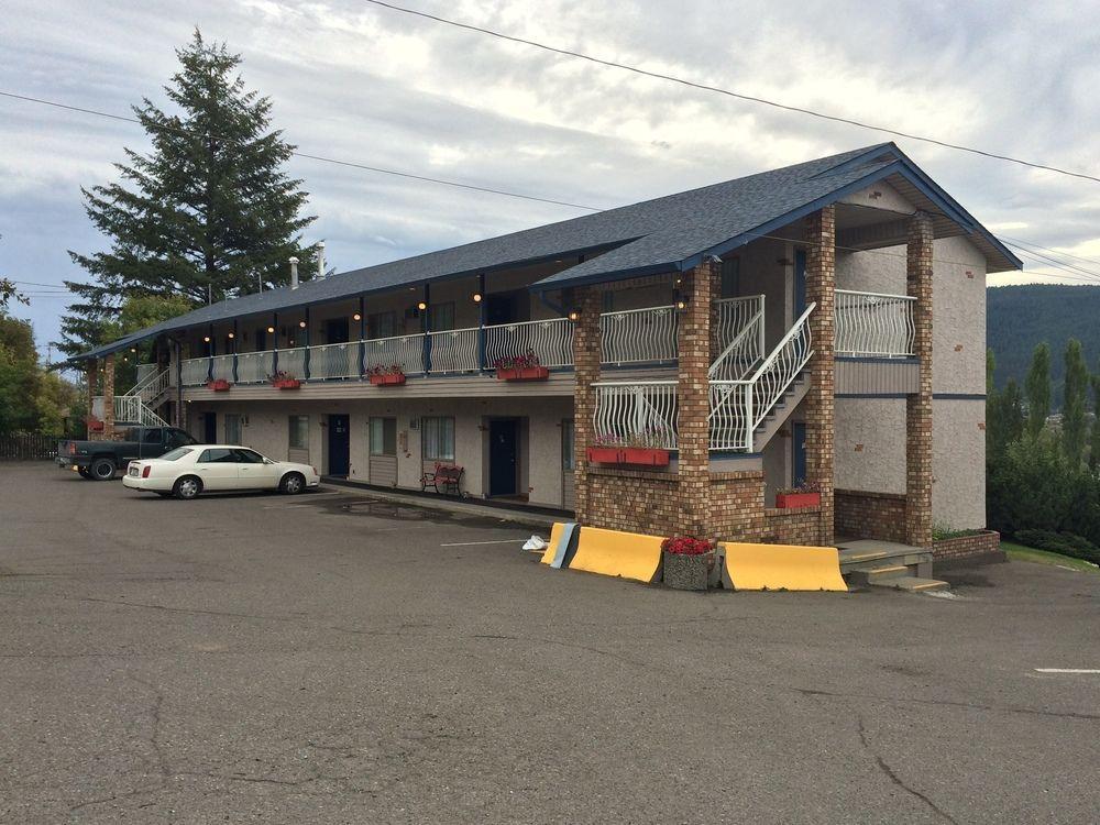 Drummond Lodge Уилямс Лейк Екстериор снимка