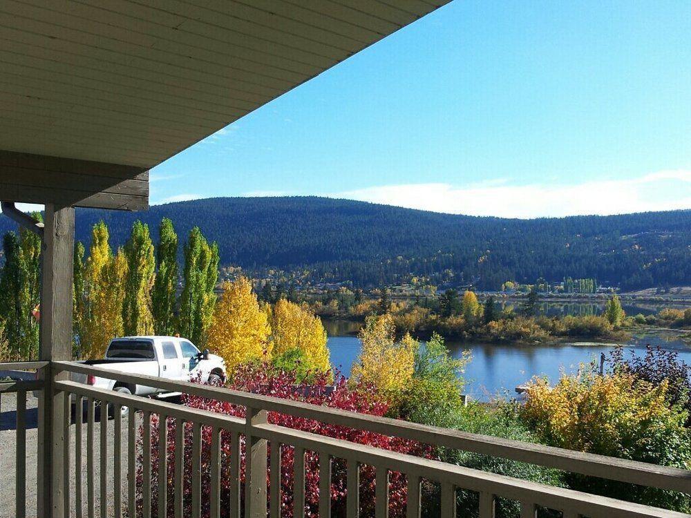 Drummond Lodge Уилямс Лейк Екстериор снимка