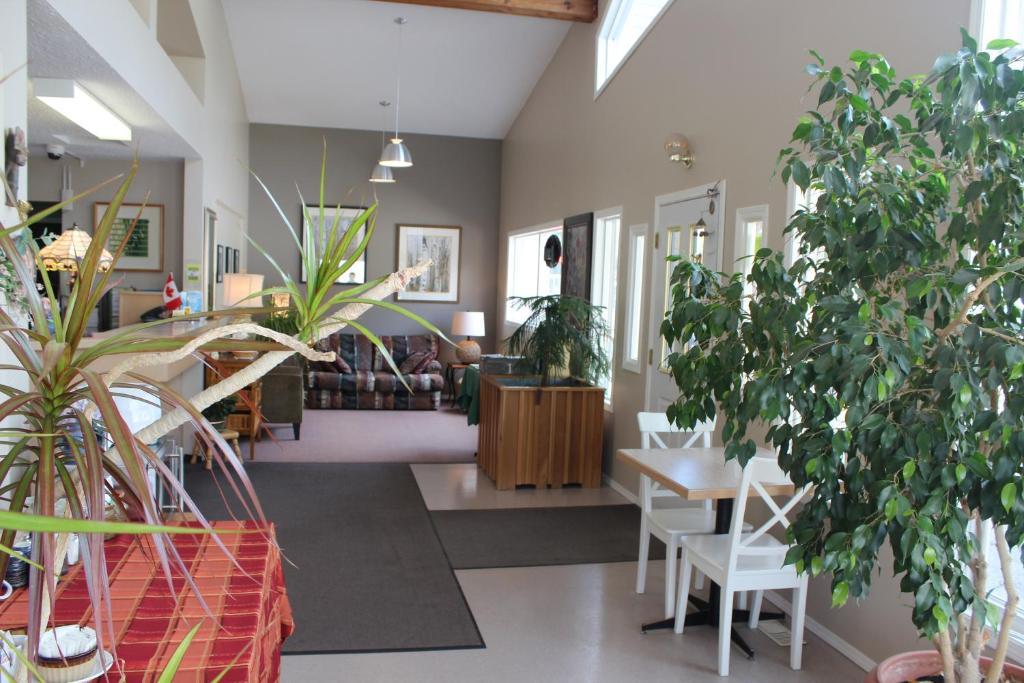 Drummond Lodge Уилямс Лейк Екстериор снимка
