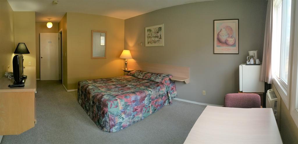 Drummond Lodge Уилямс Лейк Екстериор снимка
